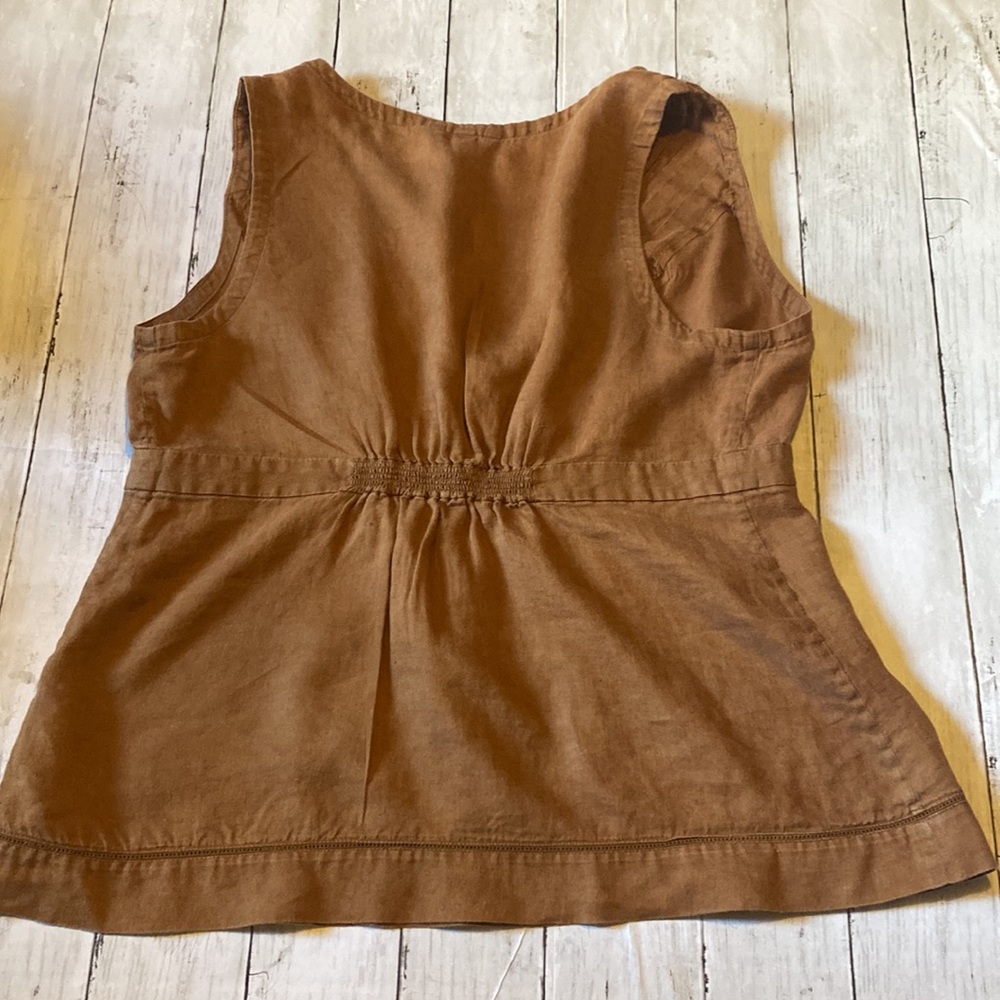 Lands End Womens Brown Linen Sleeveless Blouse (14) - Picture 4 of 12